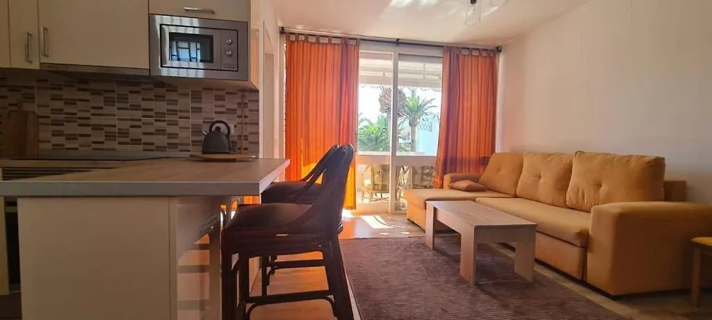 Aquavista - Tenbel Arona  Apartment
